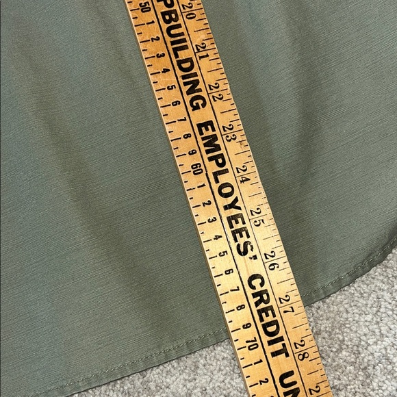 J. Crew Olive Green 1/4 zip Popover Shirt size M - Picture 7 of 8